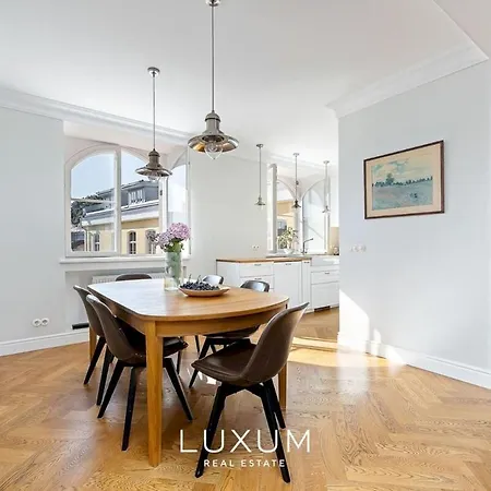 100 Sqm Penthouse In The Heart Of Old Town Tallin